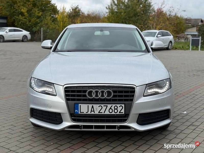 Srebrny Używany 2008 Audi A4 Sedan/Limuzyna | 25 500 zł (Dobra cena) - Obraz 1/4
