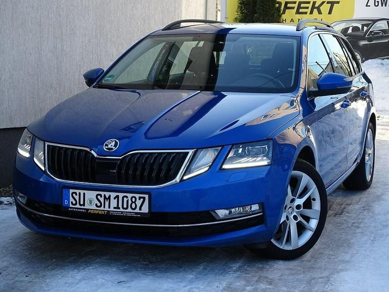 Używany Skoda Octavia 150 KM (110 kW) 2019 Niebieski (metalik) Kombi