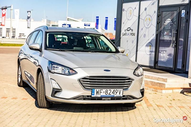 Używany Ford Focus 125 KM (91 kW) 2021 Srebrny Kombi