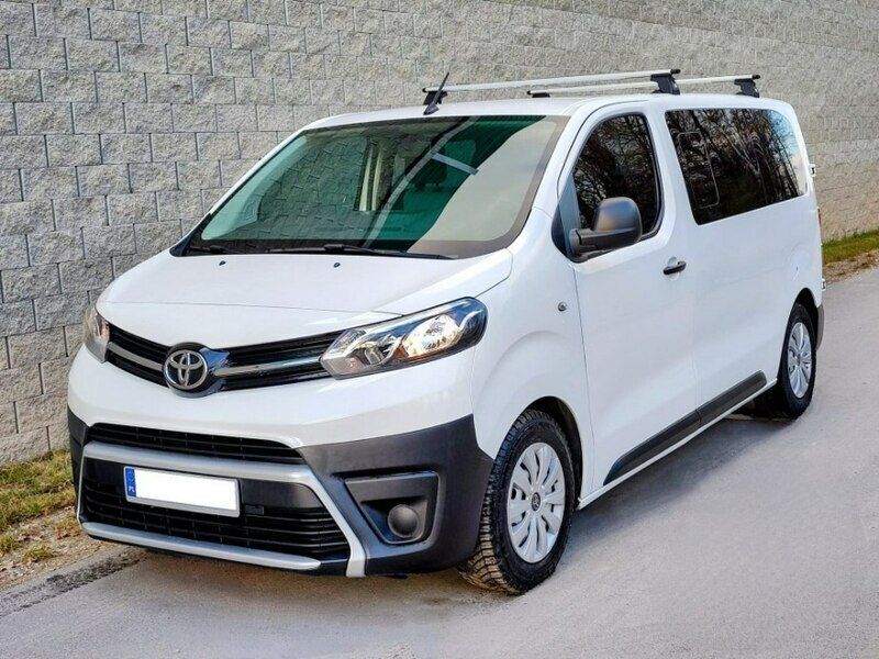 Inny Używany 2019 Toyota Proace Verso Kombi | 79 900 zł - Obraz 1/4