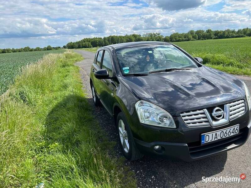 Używany Nissan Qashqai 2009 Czarny SUV