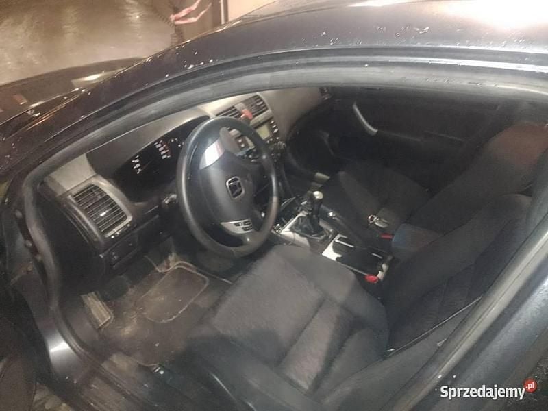 Używany Honda Accord 2004 Grafitowy Kombi