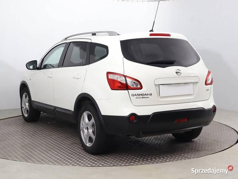 Używany Nissan Qashqai +2 2011 Biały SUV