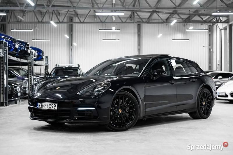 Czarny Używany 2019 Porsche Panamera 4 Sport Turismo Sedan/Limuzyna | 309 070 zł - Obraz 1/4