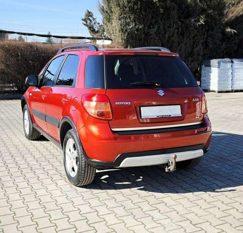 Używany Fiat Sedici 107 KM (78 kW) 2006 Szary SUV