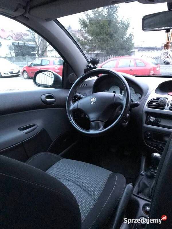 Używany 2004 Peugeot 206 CC Kabriolet | 8700 zł - Obraz 1/4