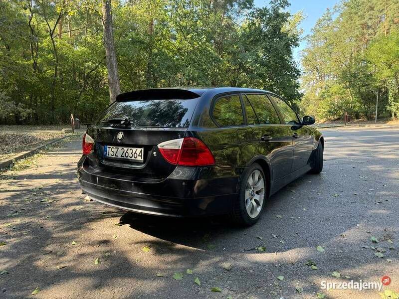 Używany BMW 320 2006 Czarny Kombi