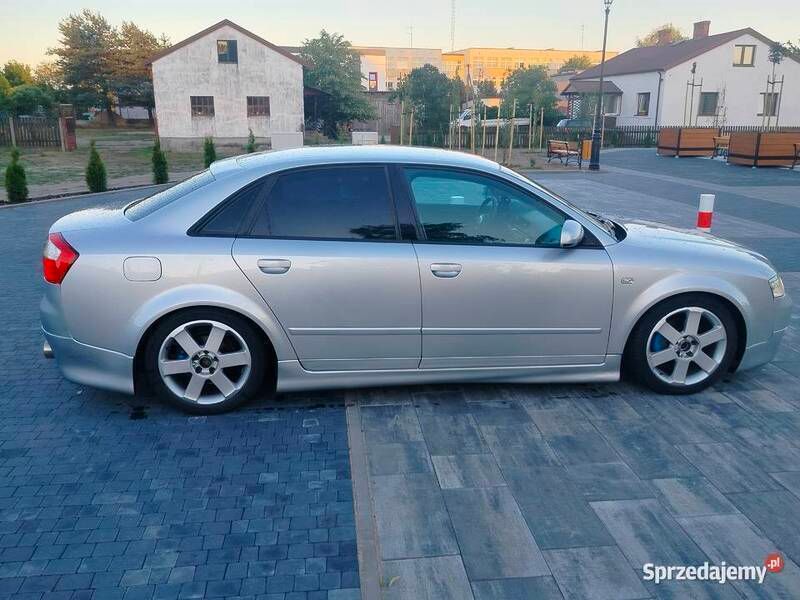 Używany Audi A4 2002 Srebrny Sedan/Limuzyna