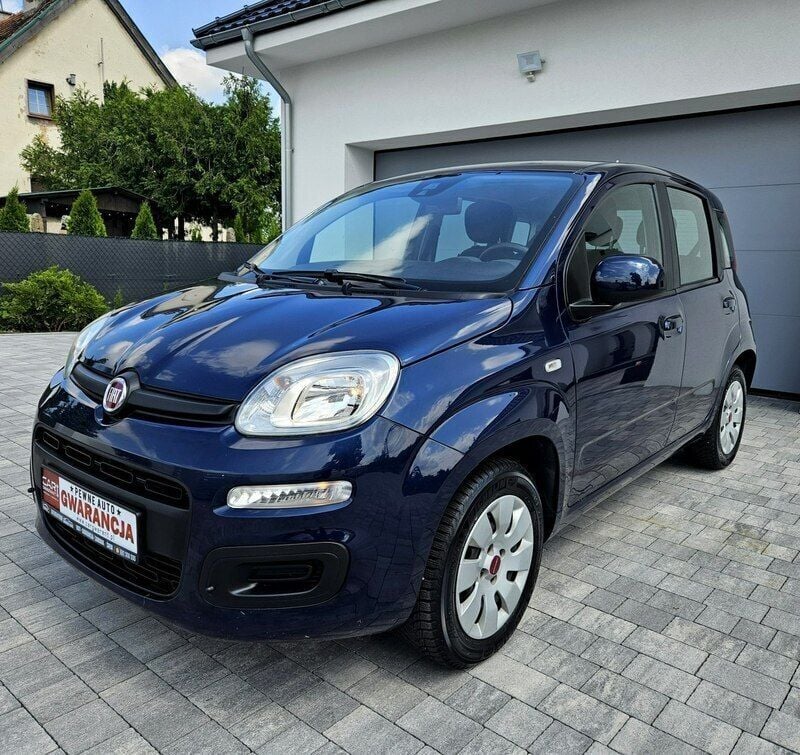 Granatowy Używany 2018 Fiat Panda Hatchback | 36 990 zł (Drogi) - Obraz 1/4