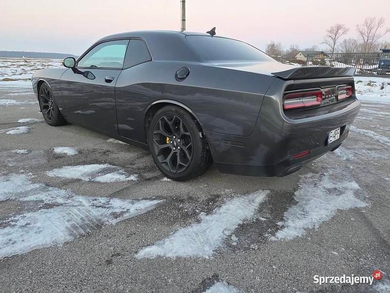 Używany Dodge Challenger 2015 Szary Coupe