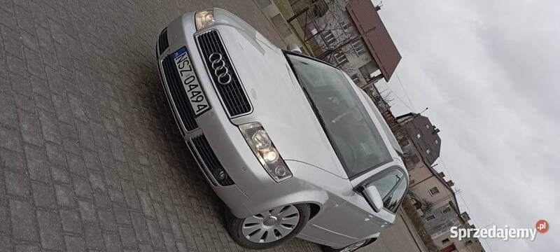 Srebrny Używany 2003 Audi A4 Sedan/Limuzyna | 15 500 zł (Dość drogi) - Obraz 1/4