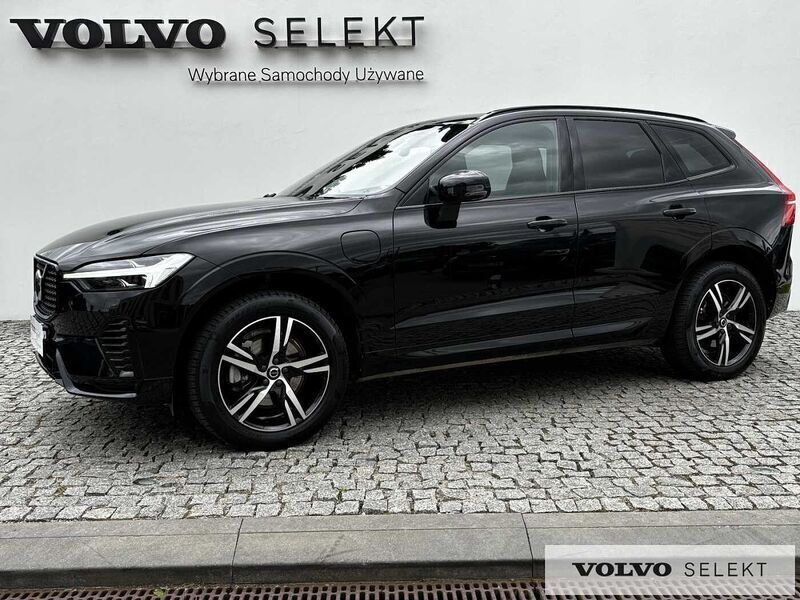 Czarny Używany 2022 Volvo XC60 SUV | 189 900 zł (Drogi) - Obraz 1/3