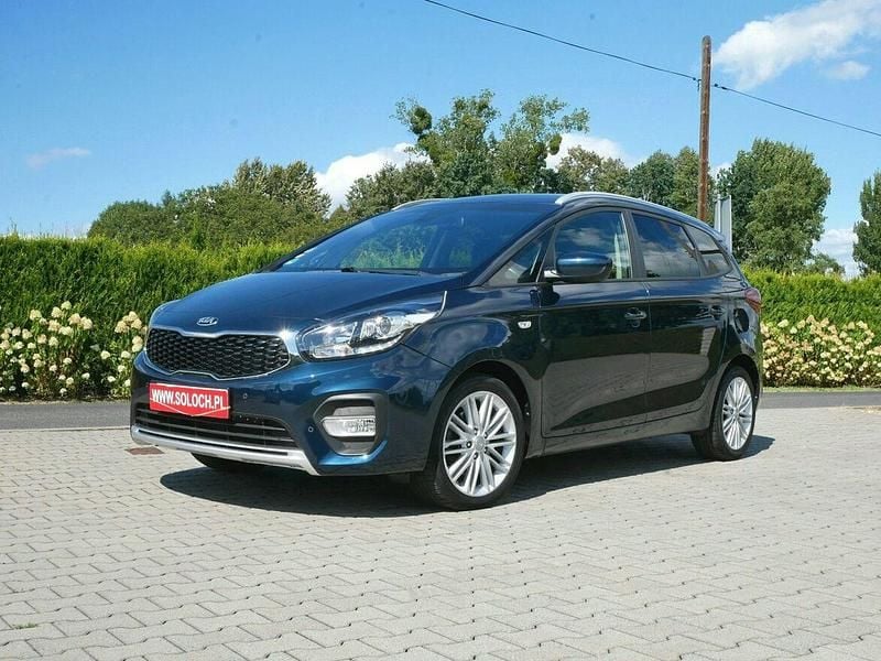 Zielony Używany 2019 Kia Carens 2 Minivan | 59 900 zł (Uczciwa cena) - Obraz 1/4