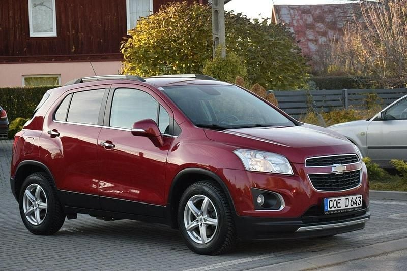 Bordowy Używany 2014 Chevrolet Trax SUV | 36 900 zł (Uczciwa cena) - Obraz 1/4