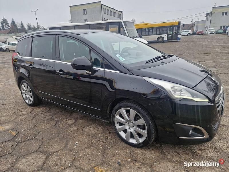 Używany Peugeot 5008 2015 Minivan