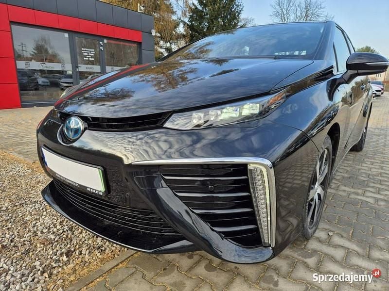 Czarny Używany 2019 Toyota Mirai Sedan/Limuzyna | 49 900 zł - Obraz 1/4