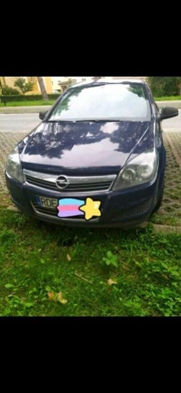 Używany Opel Astra 2010 Niebieski Kombi