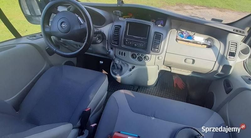 Używany 2012 Opel Vivaro Minivan | 26 000 zł (Uczciwa cena) - Obraz 1/4