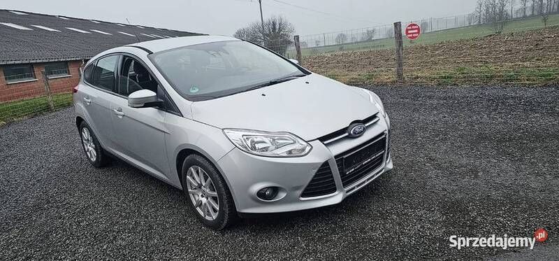 Srebrny Używany 2012 Ford Focus Hatchback | 14 500 zł (Super Cena) - Obraz 1/4