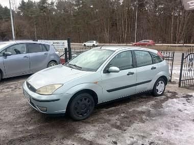 Używany Ford Focus 100 KM (73 kW) 2003 Inny kolor Sedan/Limuzyna