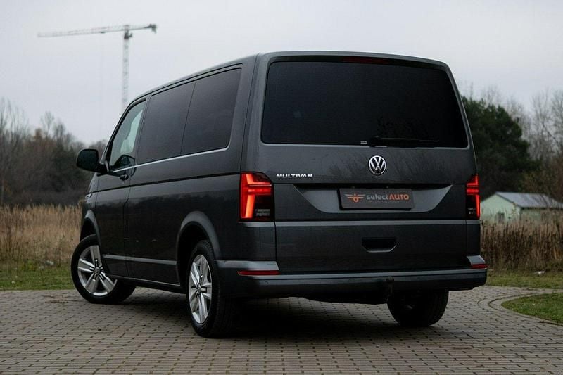 Używany VW Multivan Trendline 150 KM (110 kW) 2020 Szary Van