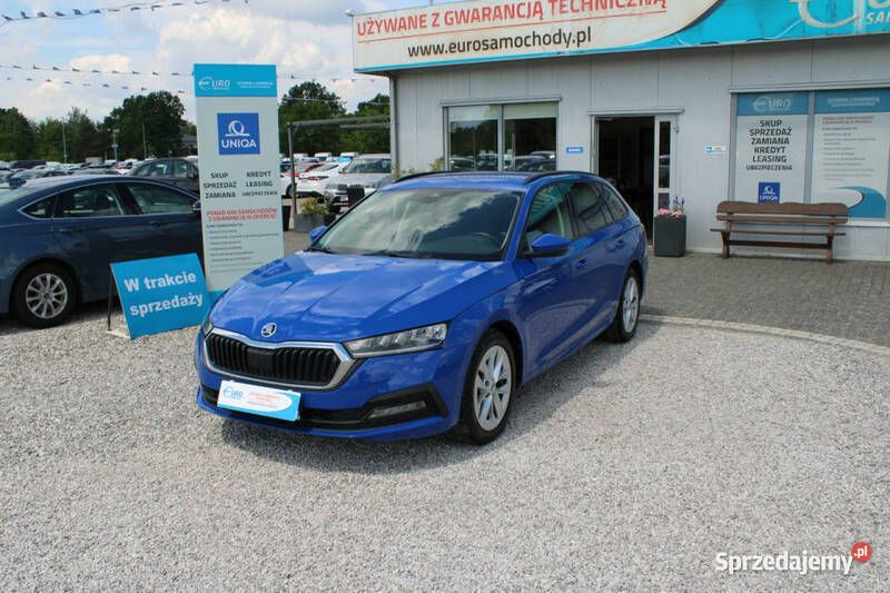 Niebieski Używany 2021 Skoda Octavia Ambition Kombi | 68 900 zł (Dobra cena) - Obraz 1/4