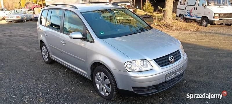 Srebrny Używany 2006 VW Touran Minivan | 1999 zł (Dobra cena) - Obraz 1/4