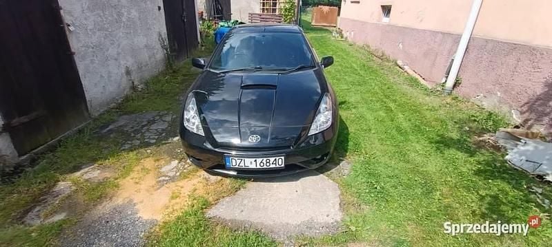 Używany 2003 Toyota Celica | 10 000 zł - Obraz 1/4