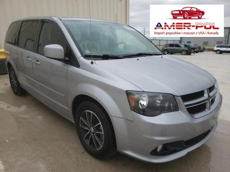 Srebrny Używany 2017 Dodge Grand Caravan Minivan | 65 000 zł - Obraz 1/4