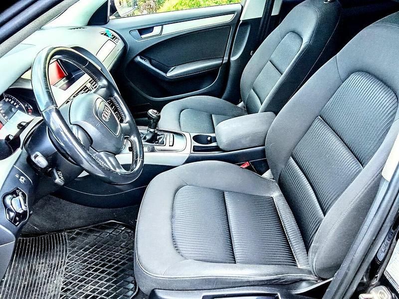 Używany Audi A4 2010 Czarny Kombi