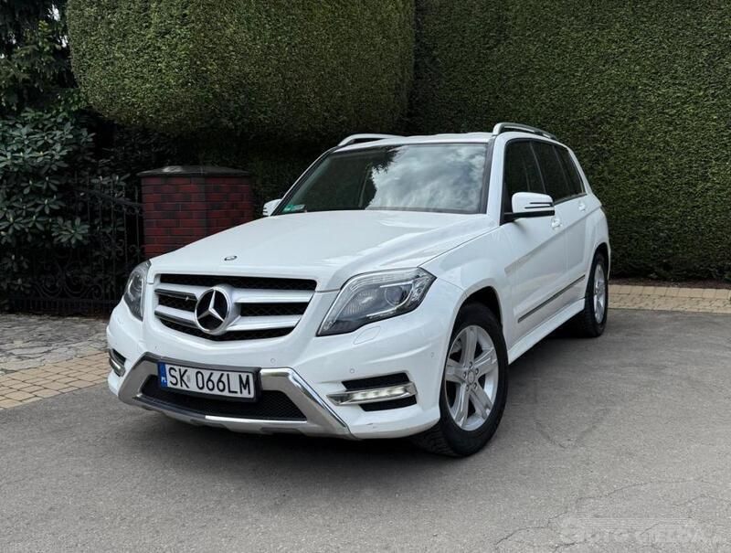 Biały Używany 2015 Mercedes GLK220 SUV | 78 500 zł - Obraz 1/4