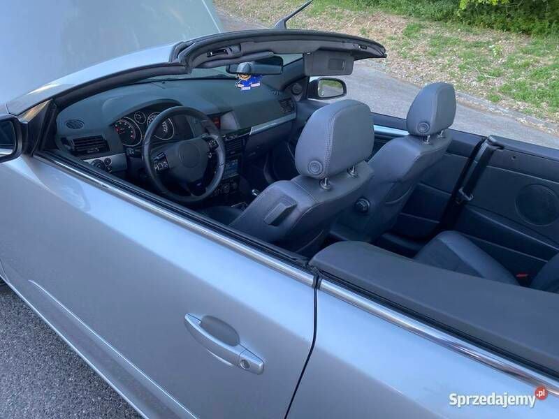 Używany Opel Astra 140 KM (102 kW) 2007 Kabriolet