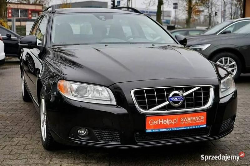 Używany Volvo V70 136 KM (100 kW) 2013 Czarny Kombi