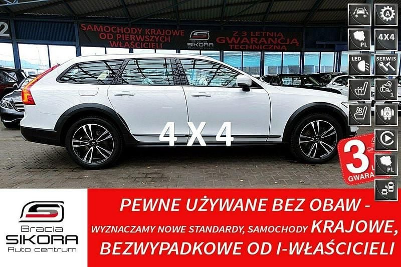 Biały Używany 2020 Volvo V90 CC Kombi | 196 799 zł - Obraz 1/4