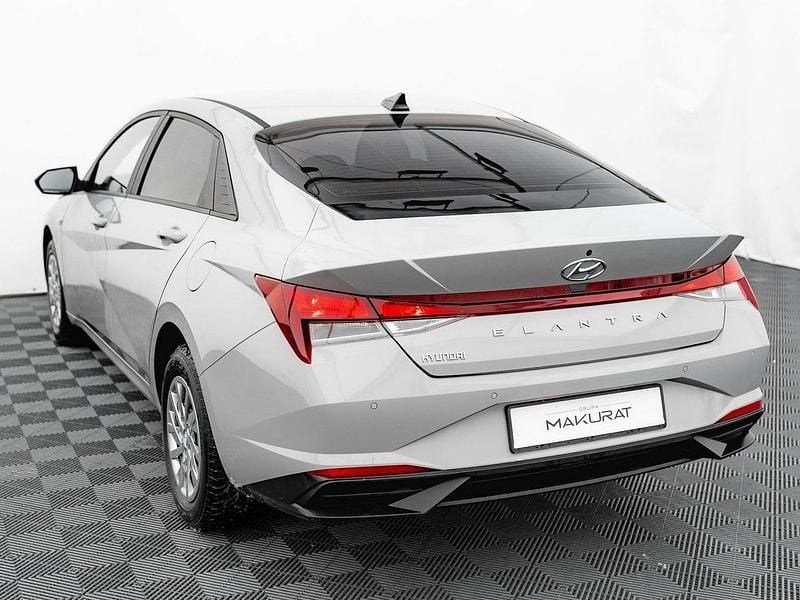 Używany Hyundai Elantra 123 KM (90 kW) 2023 Szary Sedan/Limuzyna