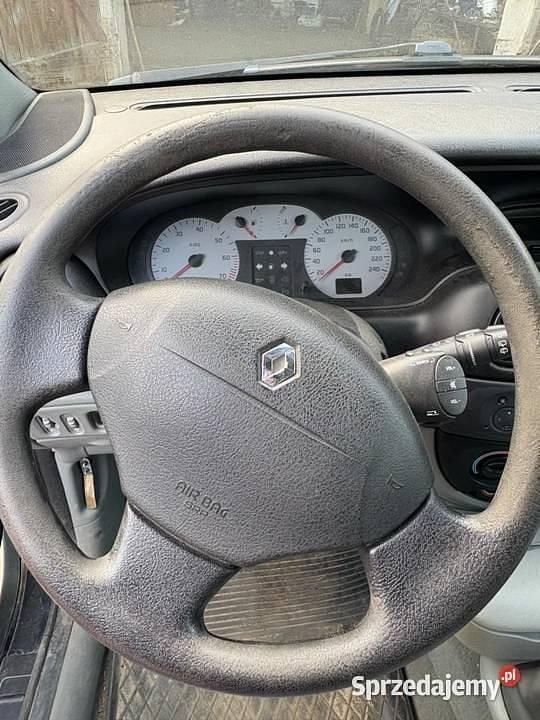 Używany 2001 Renault Scénic Minivan | 2800 zł (Dobra cena) - Obraz 1/4