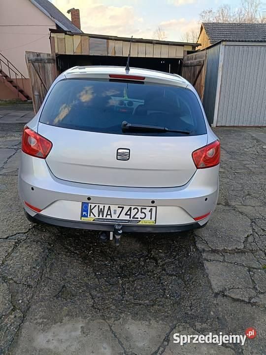 Używany Seat Ibiza 2013 Srebrny Hatchback