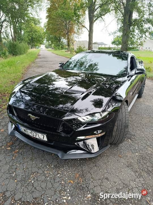 Czarny Używany 2021 Ford Mustang GT Coupe | 180 000 zł (Dość drogi) - Obraz 1/4