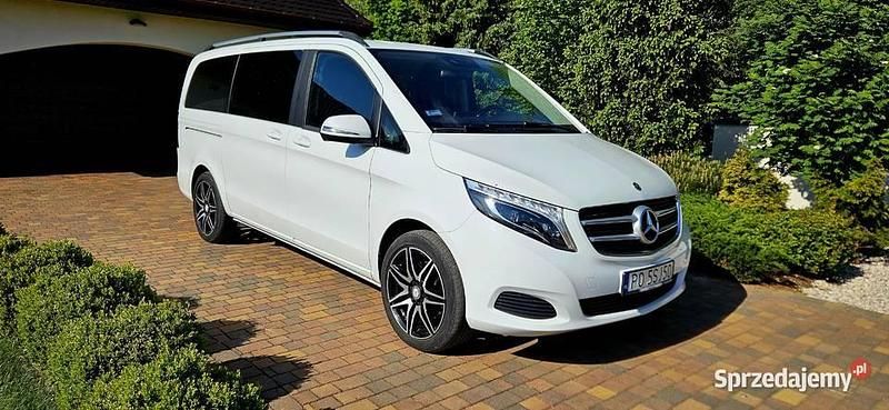 Używany 2018 Mercedes A250 Avantgarde | 154 900 zł - Obraz 1/4