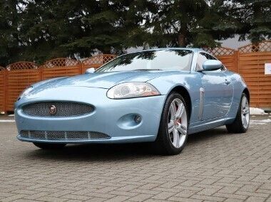 Niebieski jasny (metalik) Używany 2007 Jaguar XK Coupe | 85 900 zł - Obraz 1/4