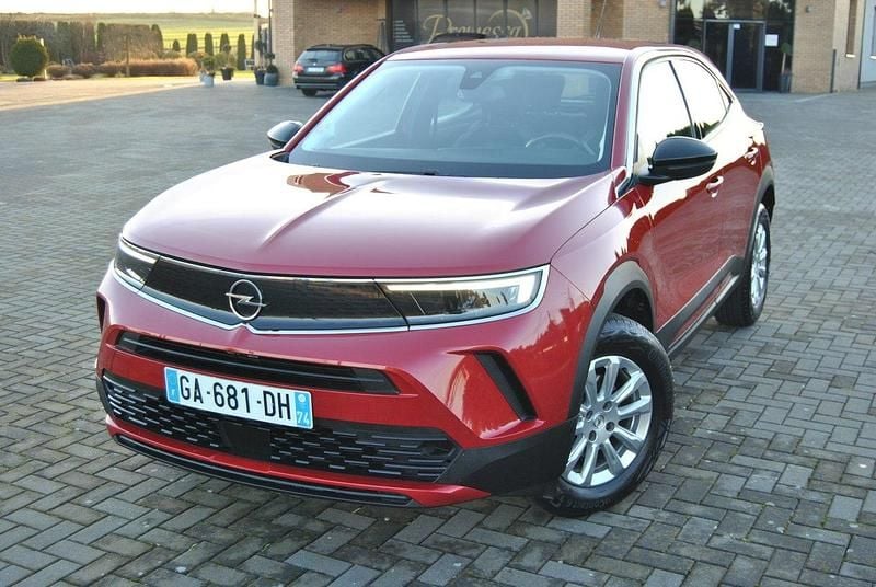 Bordowy (metalik) Używany 2021 Opel Mokka SUV | 69 800 zł (Uczciwa cena) - Obraz 1/4