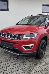 Używany Jeep Compass 140 KM (102 kW) 2017 Czerwony SUV