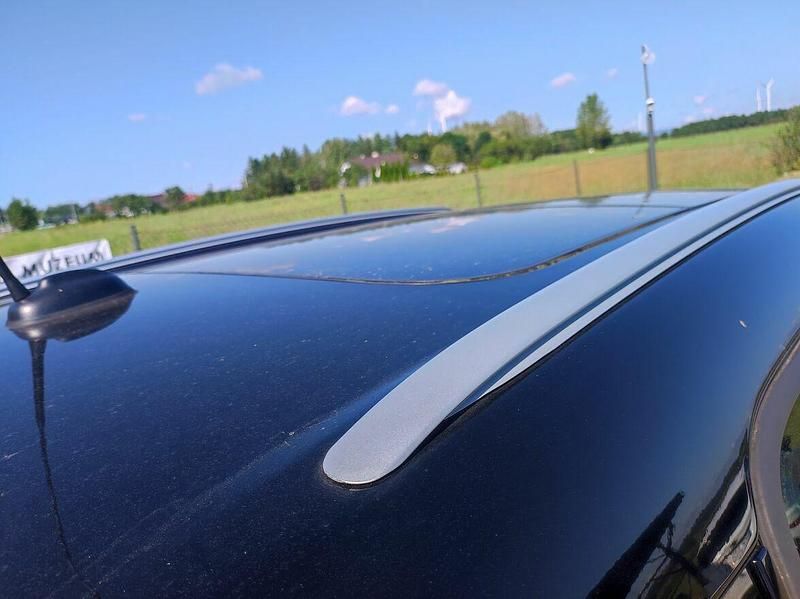 Biały Używany 2012 Mini Cooper Hatchback | 34 800 zł - Obraz 1/4