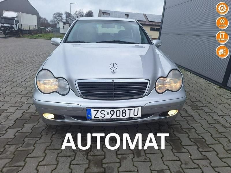 Srebrny (metalik) Używany 2003 Mercedes C220 Sedan/Limuzyna | 17 900 zł - Obraz 1/4
