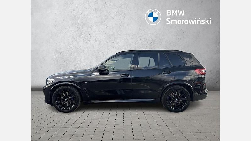 Używany BMW X5 Comfort Edition 400 KM (294 kW) 2019 Black sapphire metallic metalizowany SUV