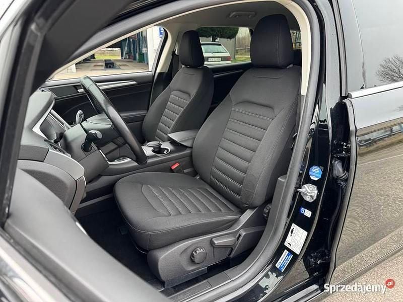 Używany Ford Mondeo 160 KM (117 kW) 2018 Czarny Kombi