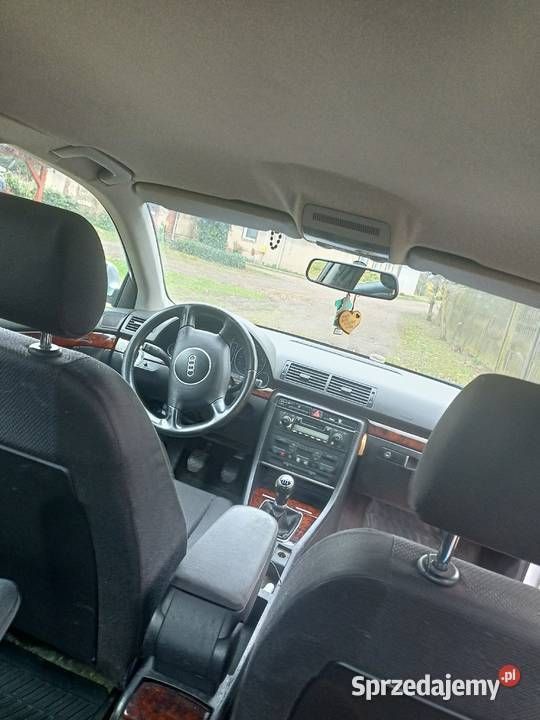 Srebrny Używany 2001 Audi A4 Sedan/Limuzyna | 7500 zł - Obraz 1/4