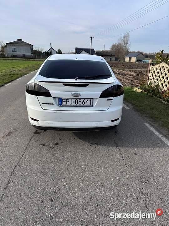 Biały Używany 2008 Ford Mondeo Hatchback | 5000 zł (Super Cena) - Obraz 1/1