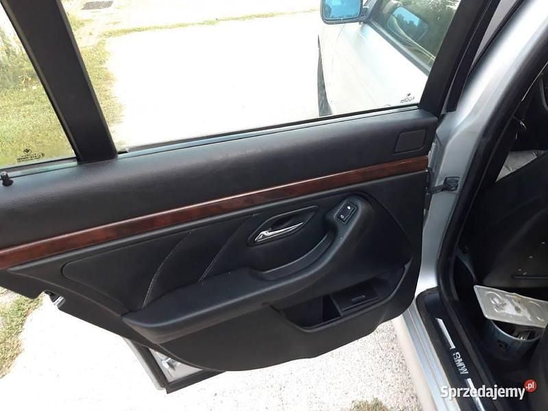 Używany BMW 520 2002