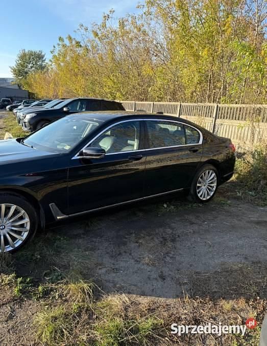 Używany 2017 BMW 740L Sedan/Limuzyna | 88 000 zł - Obraz 1/4